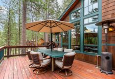 其他 5 4 Bed/ 3 Bath, Pet Friendly, River Access , 5 Minutes to Village