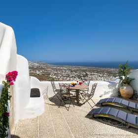 Hotel Interior/Public Areas 1 Santorini Vista Legacy Retreat - Live the history, wake to the view!, Khách sạn Caldera Beach