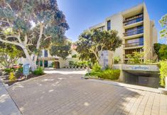 Lain-lain 7 Stunning Pool and Spa Amenities Await - Gorgeous Bayfront Oasis