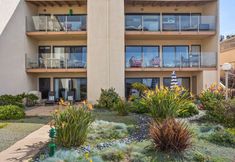 Others 2 Oceanfront Access and Heated Swimming Pool - Charming Coastal Retreat