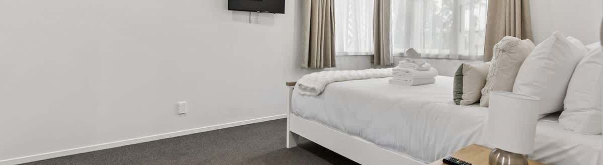 Others 3BR near Tamaki River-Patio&Parking I Zodiak Stays