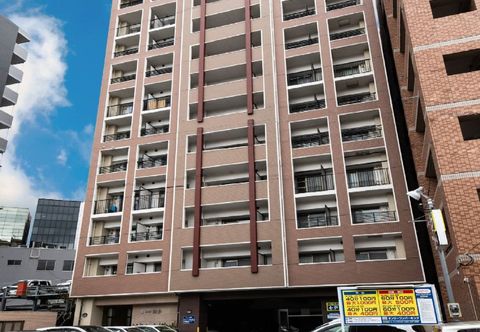 Others View Hakata 703