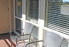 Others 7 Ski Access and Resort Amenities - Stunning Mountain Retreat