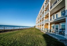 Others 7 Oceanfront Tranquility