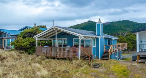 Lain-lain 2 Beach Access and Game Room Fun - Stunning Coastal Retreat
