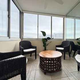 Hotel Interior/Public Areas1Heart Downtown King Bed City View w Washer Dryer，Institute of Paper and Science Technology飯店