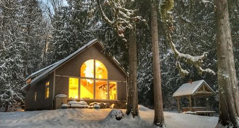 其他 2 Scenic Waterfront Access and Gourmet Kitchen - Stunning Mountain Retreat