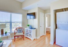 その他 7 Expansive Beach and City Views with Balcony - Stunning Coastal Haven