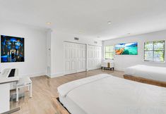 Lain-lain 5 Heated Pool and Canal Access - Stunning Mediterranean Oasis