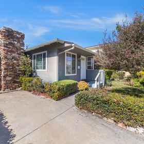 Logo 1 Private Backyard and Spacious Living Area - Stunning Coastal Escape, San Diego Hotels