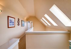 Others 6 Panoramic Ocean Views and Spacious Deck - Charming Coastal Escape