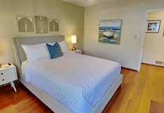 Others 5 Gorgeous Waterfront Sail Bay Home with Amazing Westward facing Bay and Sunset Views!