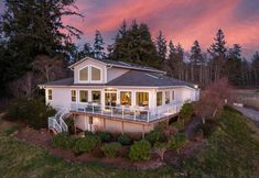 Others 2 Sweeping Bay and Ocean Views - Stunning Coastal Retreat