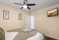 Others 7 Private Patio and Outdoor Dining Near the Beach - Charming Oasis