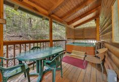 기타 6 Scenic Views and Hot Tub on Covered Deck - Charming Log Cabin