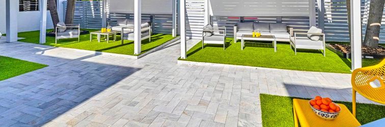 Others Cozy Retreat with Hot Tubs and Grilling Area - Serene Beach Haven