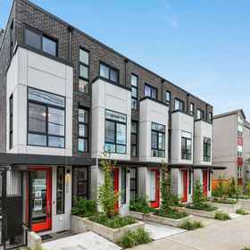 Hotel Exterior 1 Scenic Rooftop Patio, Smart TV, Air Conditioning - Stylish Oasis, シアトル公共図書館 ホテル