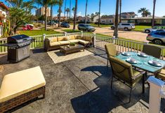 Others 2 Private Patio and Outdoor Dining Near the Beach - Charming Oasis