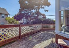 Others 6 Cozy Gathering Space and Sparkling Amenities - Charming Seaside Haven