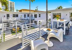 Others 7 Cozy Retreat with Hot Tubs and Grilling Area - Serene Beach Haven