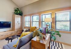 Khác 6 Designer Cottage | Accessible Kitchen & Bathroom | 5 Minutes to Downtown