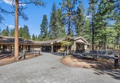 其他 3 Shields Shalet