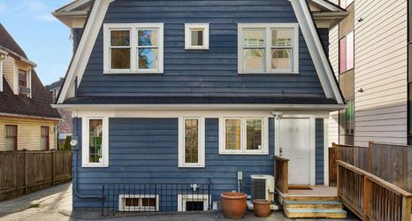 Others 2 Bright Vintage Home with Private Parking and Workspace - Charming Spacious Haven