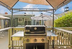 其他 5 Charming Backyard Oasis with Fire Pit and Boho Vibes - Cozy Retreat