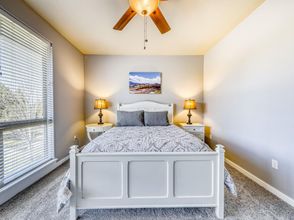 その他 4 Two-Story Townhouse w/Free WiFi, Fireplace, A/C, Patio, & Shared Hot Tub, Pools