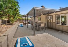 Others 3 Hot Tub and Outdoor Fire Pit Oasis - Charming Relaxing Retreat