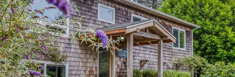 其他 Spacious Ocean View Home with Cozy Retreat Spaces - Inviting Getaway