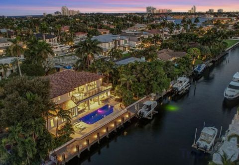 Lain-lain Private Heated Pool and Expansive Dock - Elegant Waterfront Estate