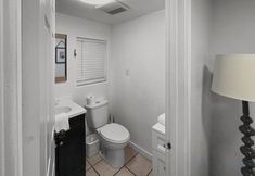 其他 4 Fire Pit and Shared Seating Areas - Charming Coastal Retreat