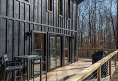 Others 3 Charming Tiny Home with Expansive Deck - Serene Forest Retreat