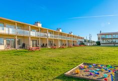 Others 5 Stunning Ocean Views and Cozy Deck - Exquisite Coastal Haven