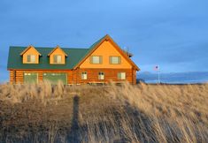 อื่นๆ 4 Breathtaking Views and Expansive Living Space - Exquisite Hilltop Retreat