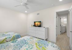 기타 4 Patio and Heated Swimming Pool - Charming Coastal Retreat