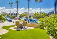 Others 2 Ocean Views and Cozy Fire Pit - Charming Beach Bungalow Retreat