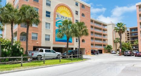 Lain-lain 2 Beachfront Oasis with Panoramic Views - Gorgeous Coastal Retreat