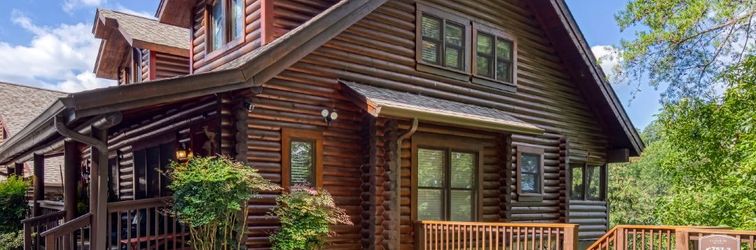 อื่นๆ Luxury Amenities and Sauna - Charming Log Townhome Retreat
