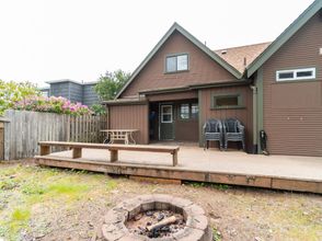 Others 4 Cozy Cottage with Partial Ocean View and Fire Pit - Charming Getaway