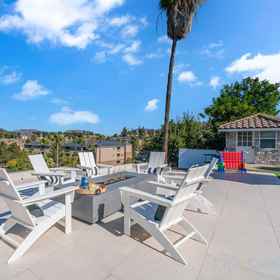 Hotel Interior/Public Areas1Private Pool and Cozy Fire Pit - Breathtaking Hilltop Retreat,圣地牙哥县飯店