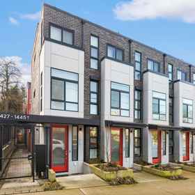 Logo 1 Rooftop Deck and Cozy Living Space - Inviting Urban Sanctuary, Market Theater Gum Wall Hotels