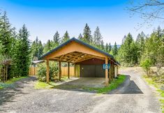 Others 3 Picturesque home/wedding venue with hot tub, mountain view, WiFi, & Netflix