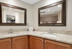 Others 5 Heated Pool and Balcony with Gulf View - Charming Coastal Retreat