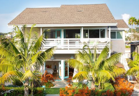 Khác Spacious Home with Ocean View and Gardens - Vibrant Charming Retreat