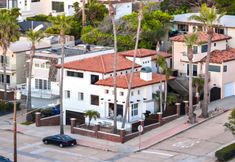 Others 4 Ocean View Terrace and Gated Entry - Stunning Beach House Retreat