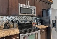 Lain-lain 5 Enchanting Haven - Magical View, WiFi, Forest Ambiance