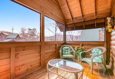 อื่นๆ 6 Arrowhead Log Cabin Resort - Moonlight Romance Cabin