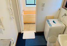 Khác 6 A Comfortable Sun House with Interior Made of Natu